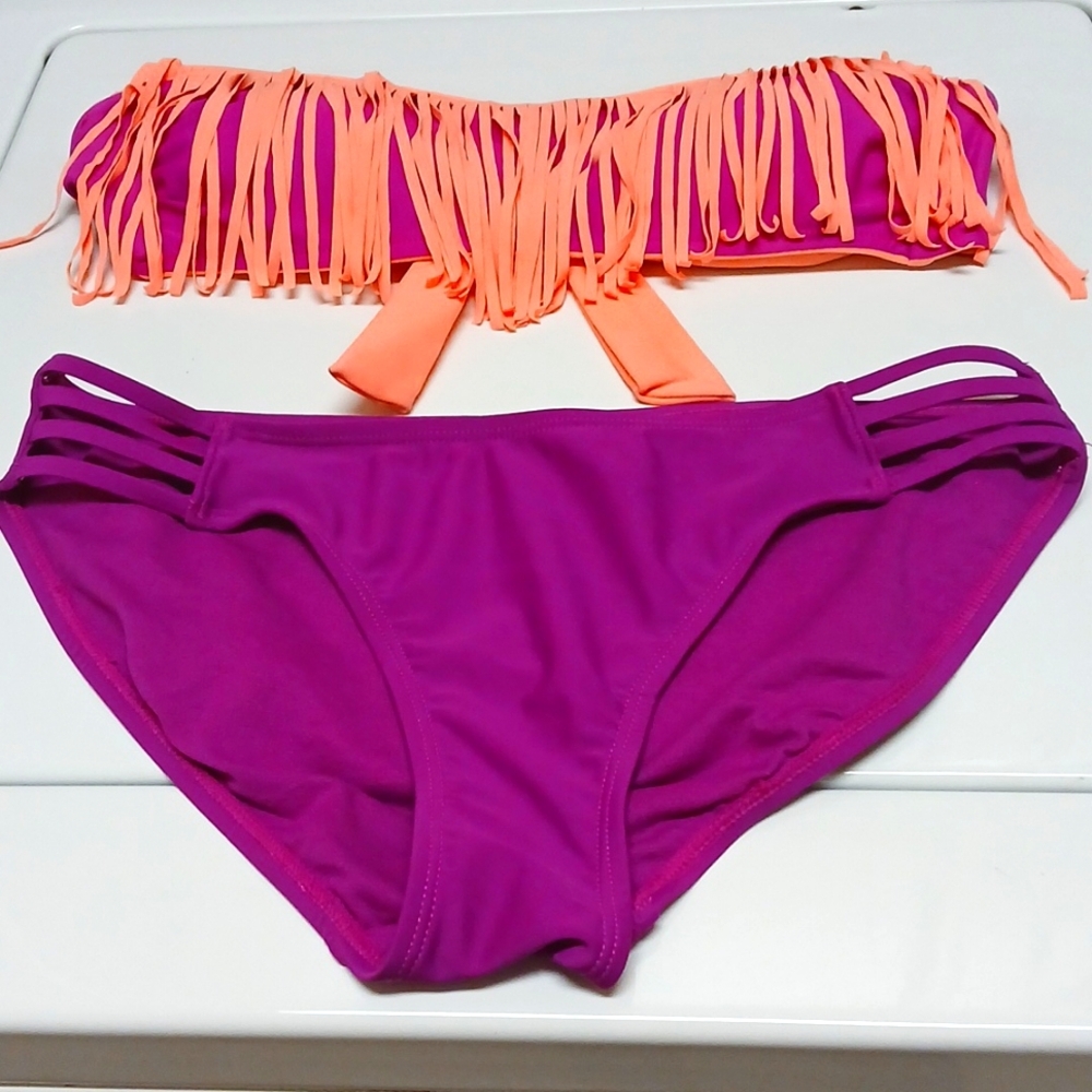 NO Boundaries Reversible swim suit, Junior size Medium 7-9